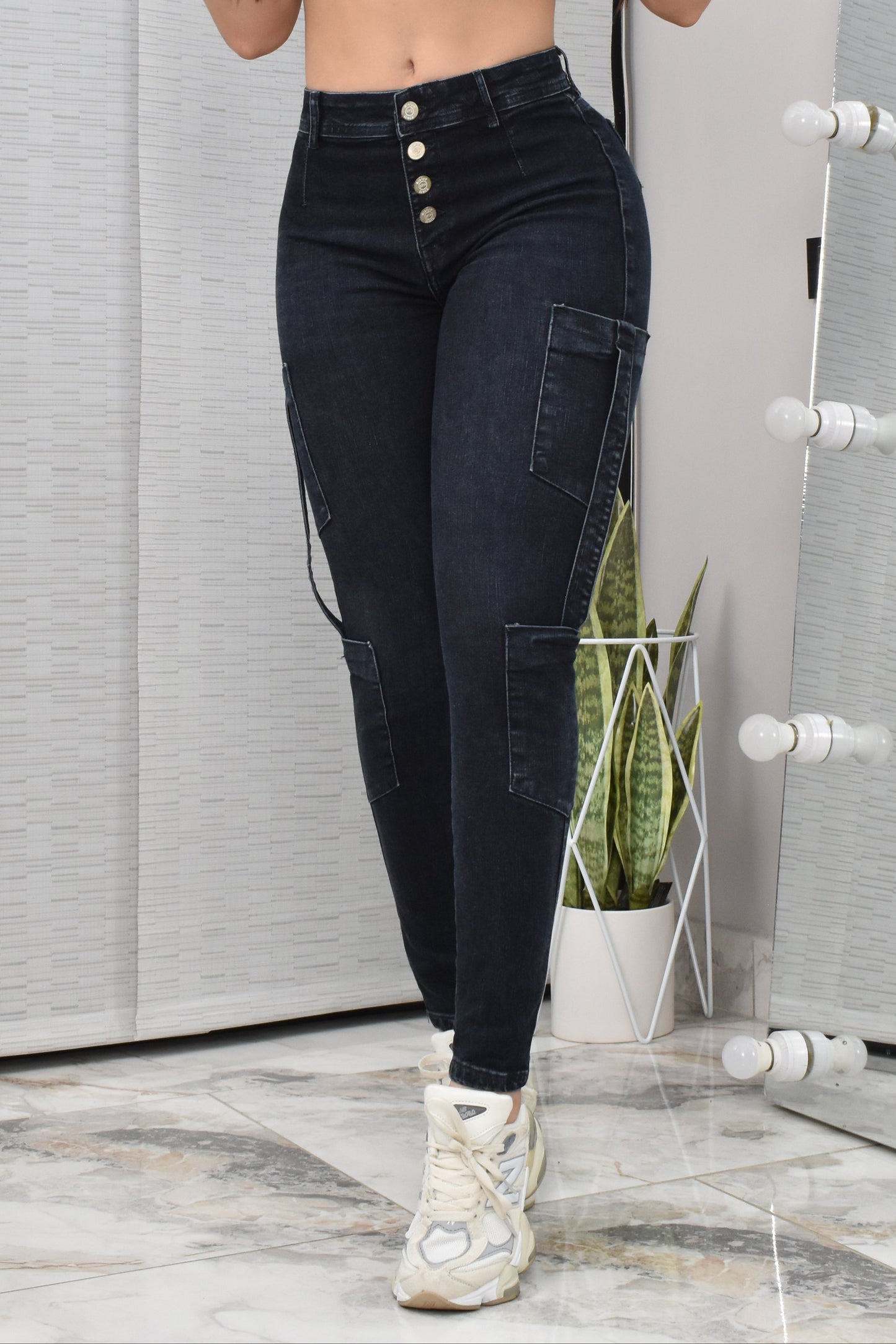 JEANS SKINNY ESTILO CARGO REF. BK-254010